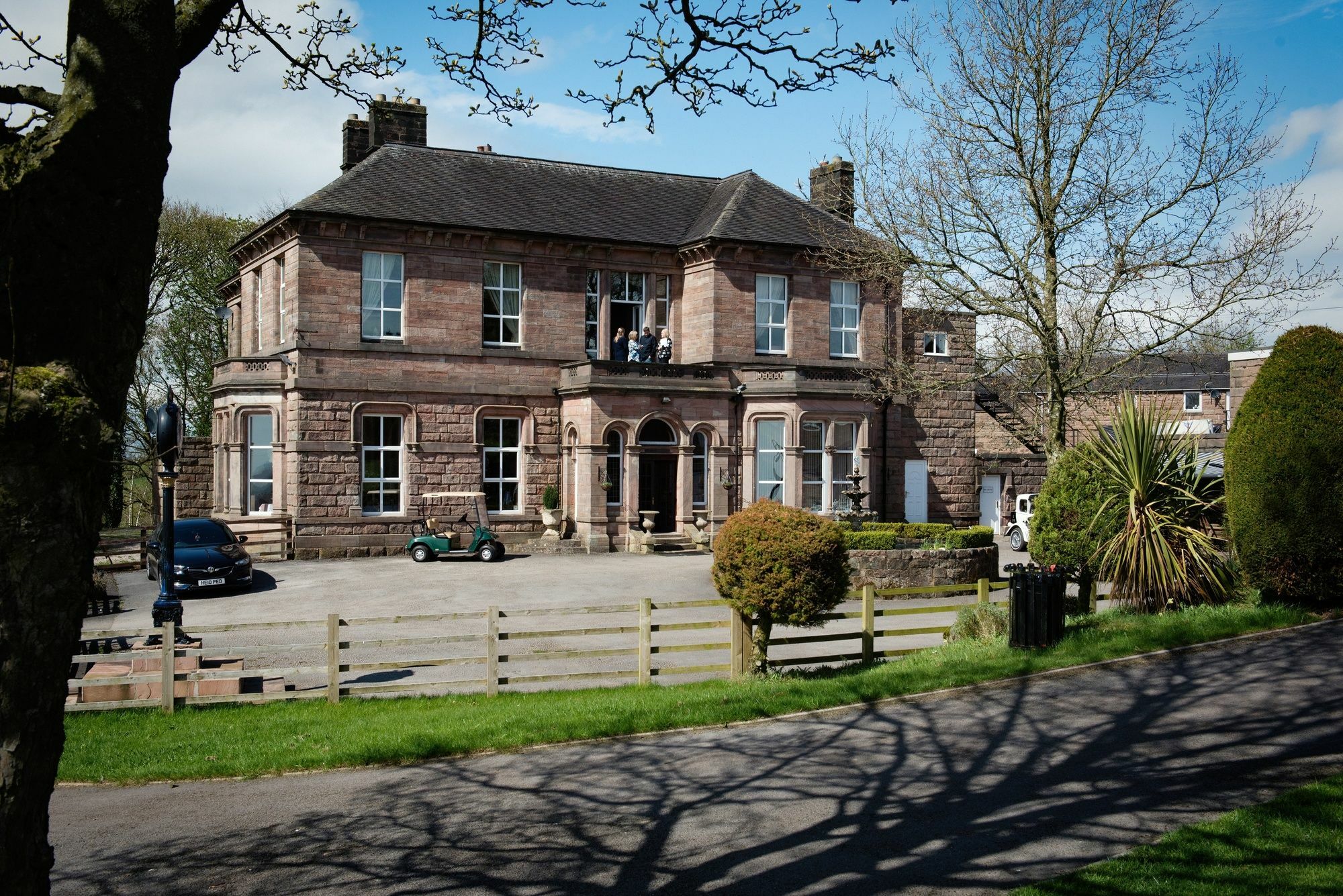 Whiston Hall Eksteriør billede